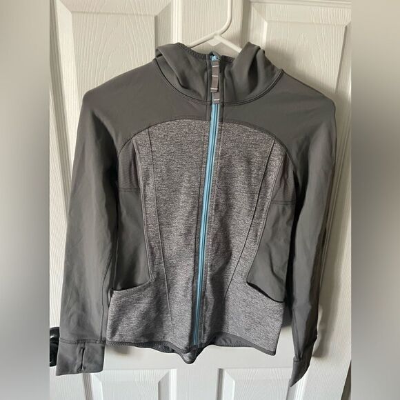 Ivivva by Lululemon girls full zip up lightweight gray hooded jacket size 12 - Picture 1 of 5